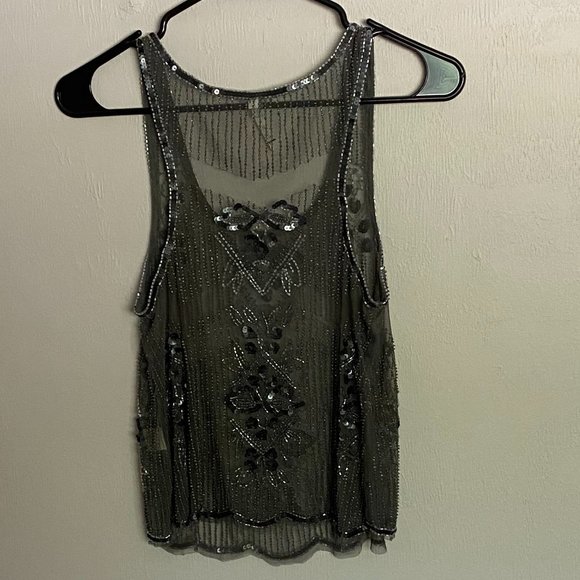 Willow & Clay Sheer Sequined Top - Picture 2 of 3